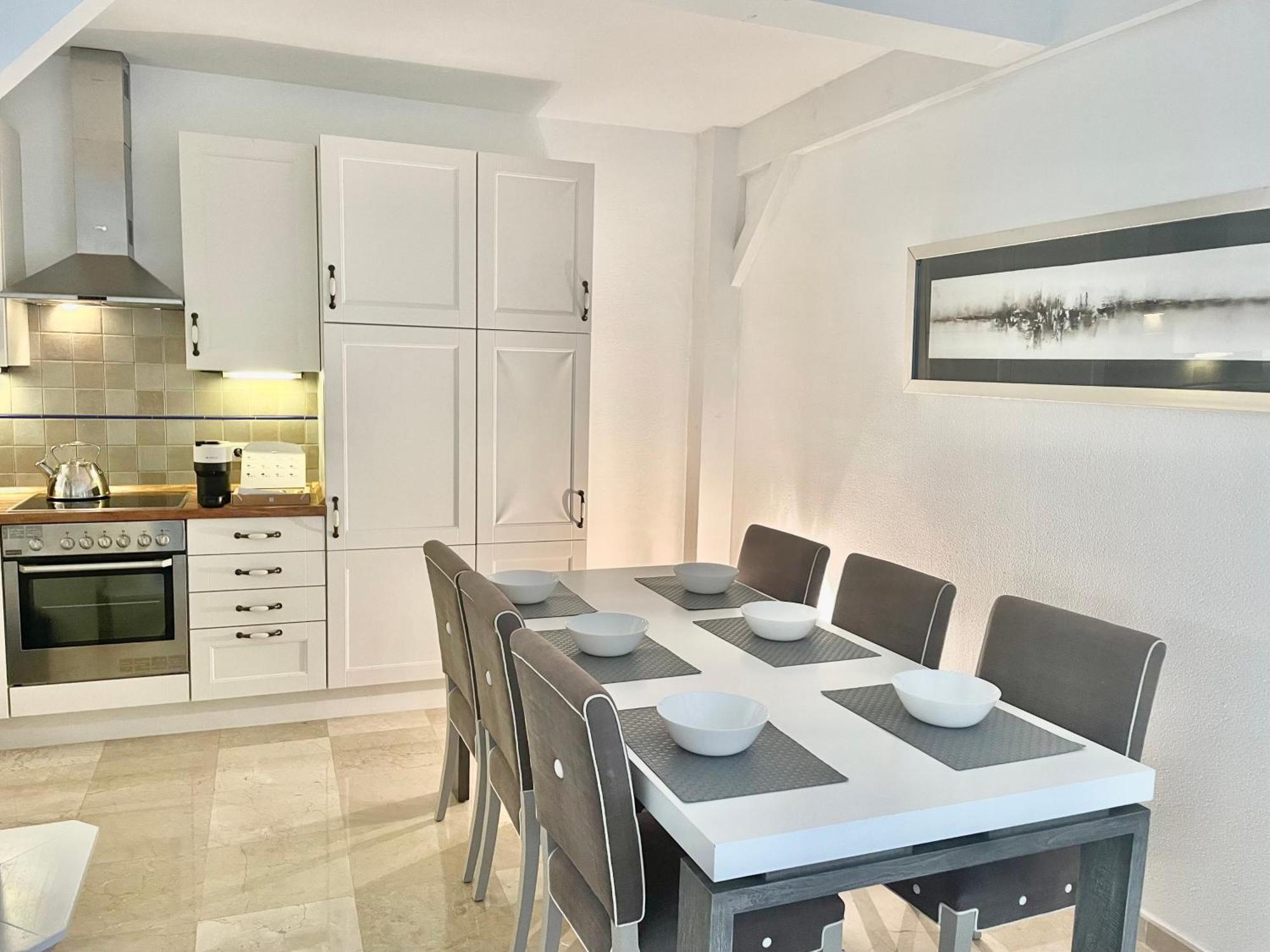 Puente Romano Senorio De Apartment